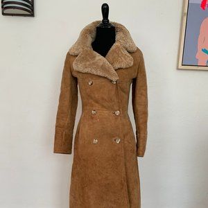 Insanely cool vintage women's sheepskin coat